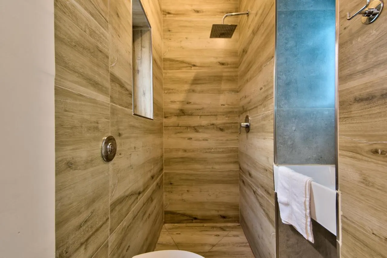 Tritoni Mini Studios - Valletta Floriana